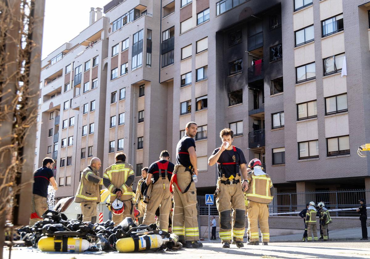 La Explosión De Gas En El Barrio De Parquesol De Valladolid En Imágenes Ii El Norte De Castilla 6898